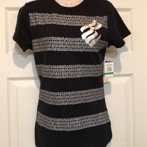 New RocaWear  Signature t—Shirt Size L